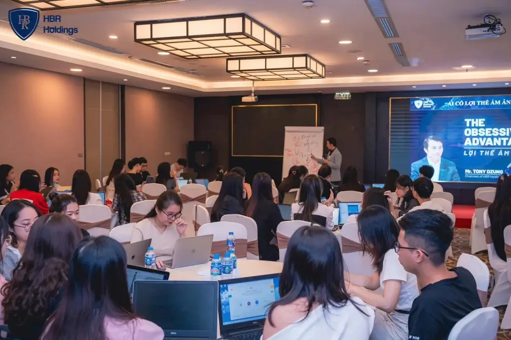Chương trình AI In Action góp phần lan tỏa tinh thần học hỏi và đổi mới tại HBR Holdings